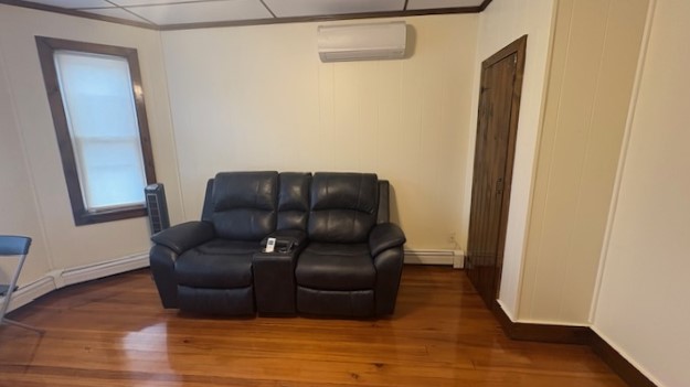 Apartment Picture