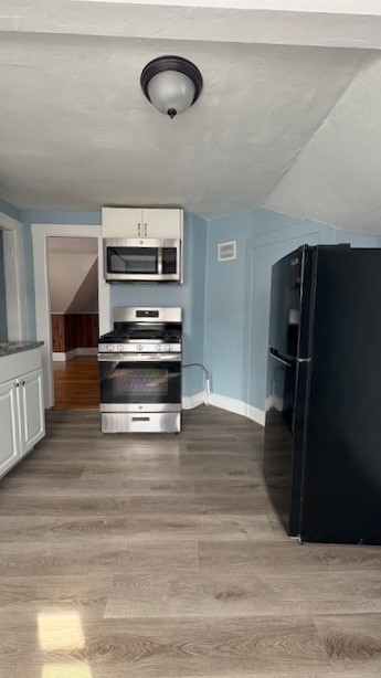 Apartment Picture