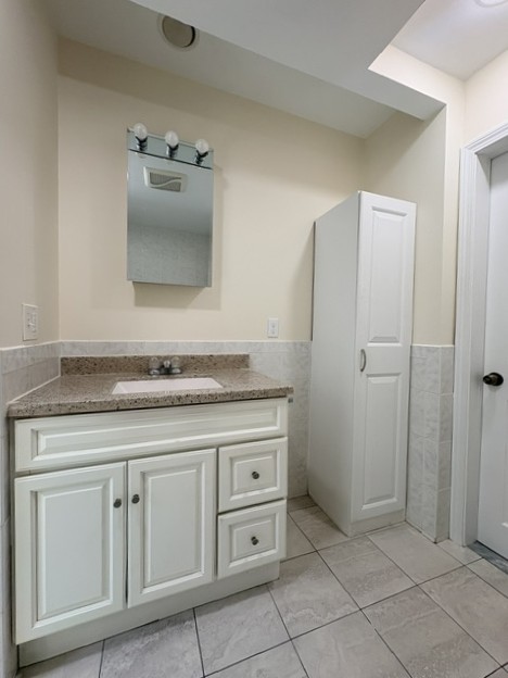 Apartment Picture
