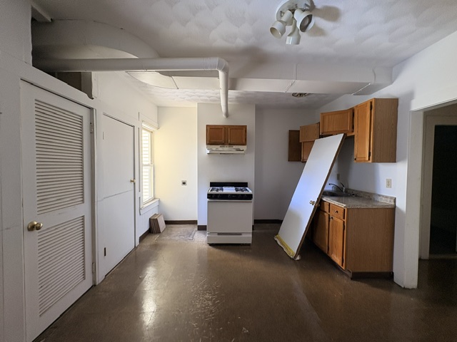Apartment Picture