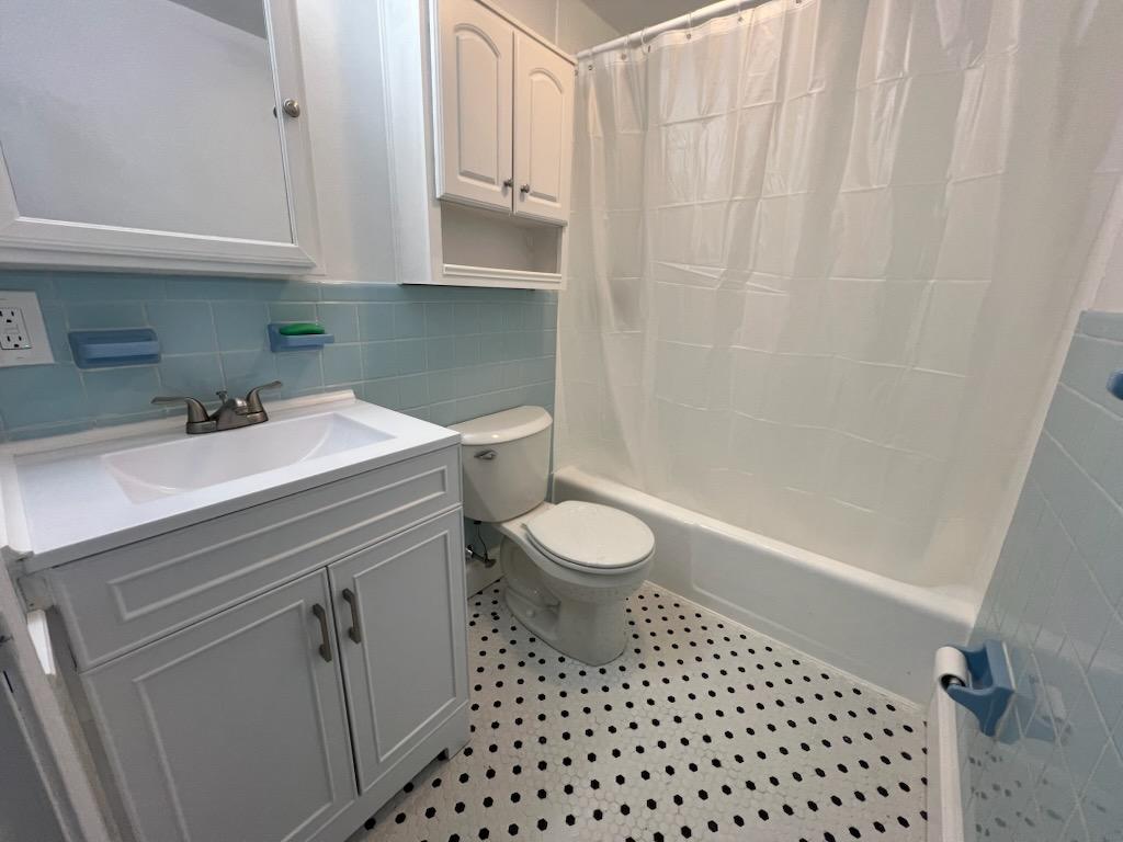 Apartment Picture