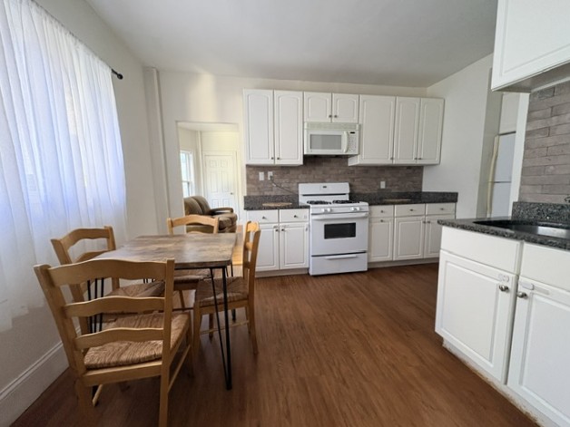 Apartment Picture